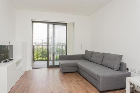 1 bedroom apartment to rent, Kingfisher Heights, Silvertown, E16