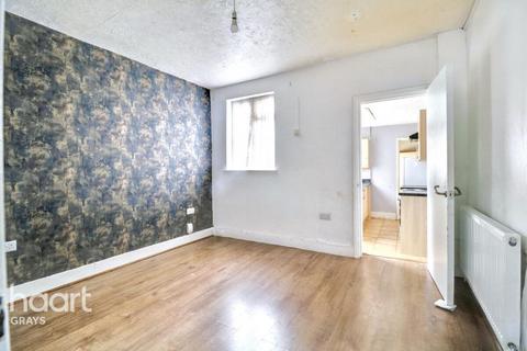 26 Argyll Road, Grays, RM17 5BS