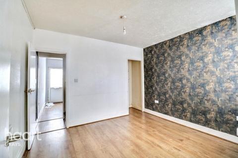 26 Argyll Road, Grays, RM17 5BS