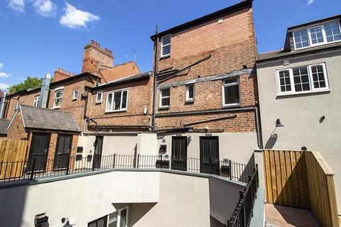 Studio to rent, Flat 12, 136 North Sherwood Street, Nottingham, NG1 4EF