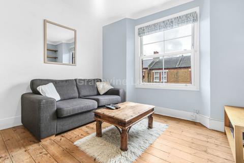 2 bedroom flat to rent, Wingford Road, Brixton