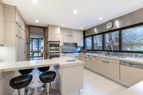 5 bedroom detached house for sale, Lakeside Drive, Esher, KT10