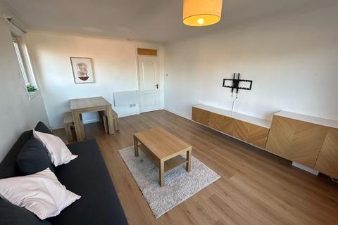 undefined, North Gyle Grove, Corstorphine, Edinburgh, EH12