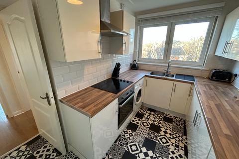 undefined, North Gyle Grove, Corstorphine, Edinburgh, EH12