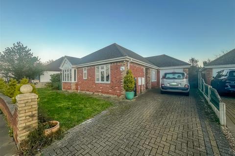 3 bedroom detached bungalow for sale, Holland Road, Clacton-On-Sea CO15