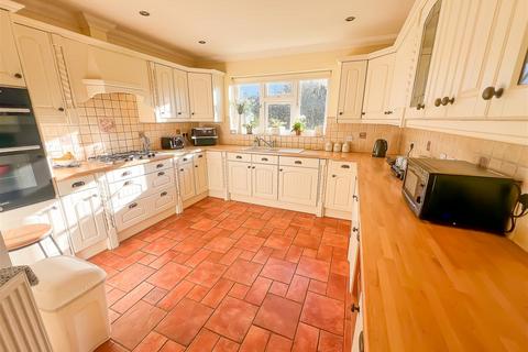 3 bedroom detached bungalow for sale, Holland Road, Clacton-On-Sea CO15