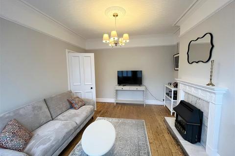 3 bedroom semi-detached house to rent, Altrincham Road, Wilmslow