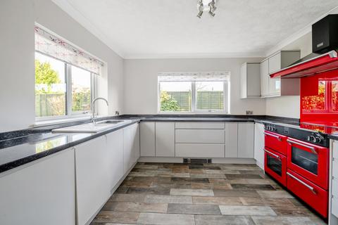 3 bedroom bungalow for sale, Greenway Close, Shurdington, Cheltenham