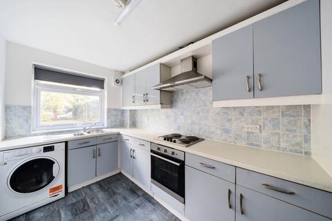 2 bedroom flat to rent, Burnt Ash Hill Lee SE12