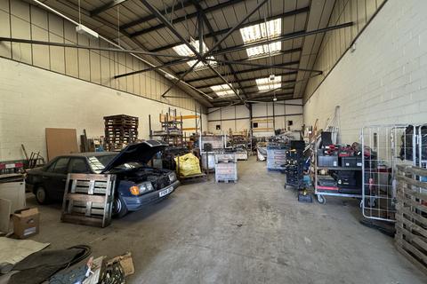 Industrial unit to rent, Endeavour Way, Croydon CR0