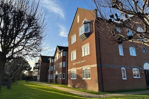 2 bedroom ground floor flat to rent, Hastings Road, Bexhill-on-Sea, TN40