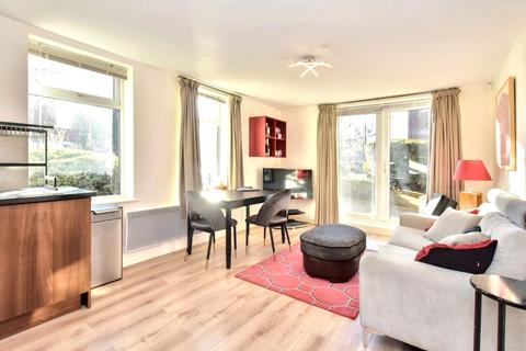 2 bedroom apartment for sale, Platform One, Station Approach, Leeds