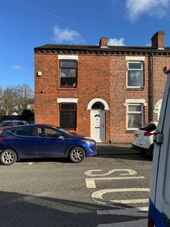 3 bedroom terraced house to rent, Church Street, Wigan WN6