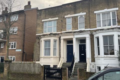 3 bedroom terraced house for sale, Darnley Road, London E9