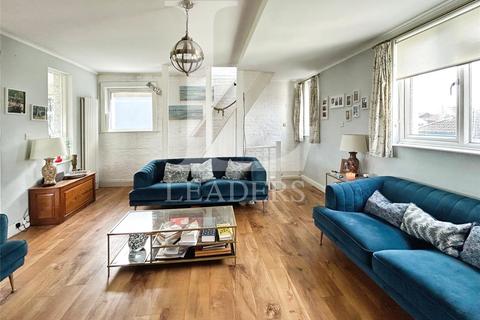 4 bedroom detached house for sale, Sandy Beach Estate, Hayling Island, Hampshire