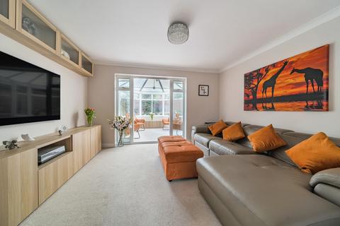 51 Albert Road, Bagshot, GU19 5QL