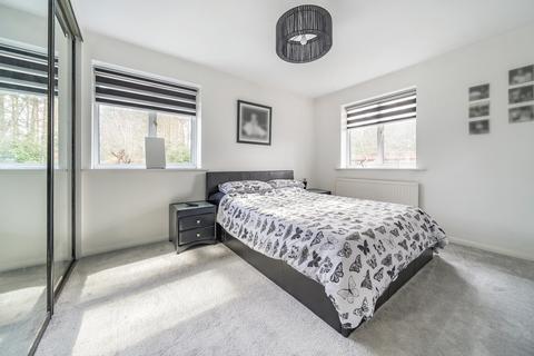51 Albert Road, Bagshot, GU19 5QL