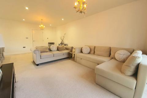 4 bedroom semi-detached house to rent, Cressex Square, High Wycombe, Buckinghamshire, HP12