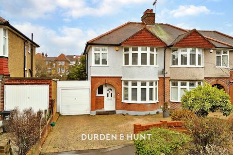 3 bedroom semi-detached house to rent, Beverley Crescent, Woodford Green, IG8