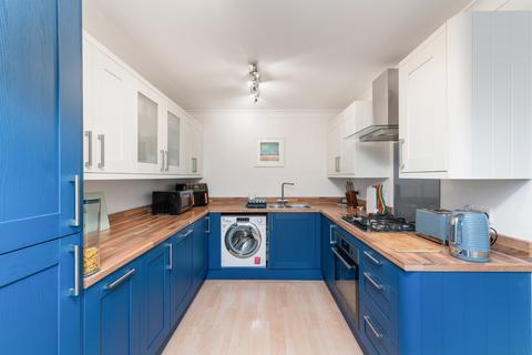 2 bedroom flat for sale, 151 Flat 4, Easter Road, Edinburgh, EH7 5QB