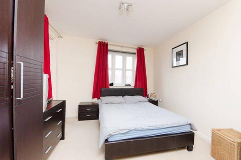 2 bedroom flat for sale, Stanley Road, South Harrow, Harrow, HA2