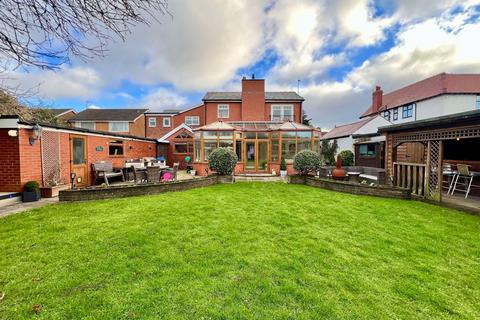 5 bedroom detached house for sale, Fleetwood Road, Fleetwood FY7