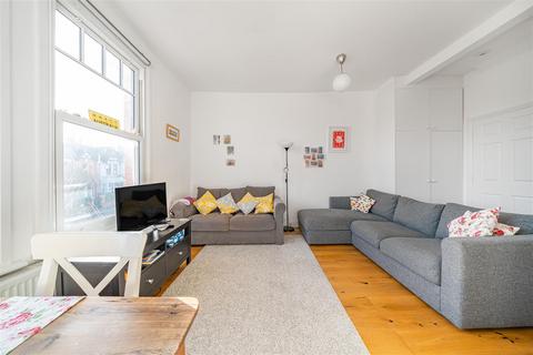 1 bedroom flat for sale, 2 Harold Road, London N8