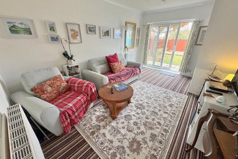 3 bedroom chalet for sale, Cherford Road, Bournemouth, BH11