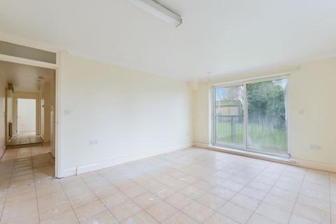 2 bedroom flat for sale, Brewery Close, Wembley HA0