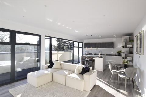 2 bedroom penthouse for sale, Bath Road, Gloucestershire GL53