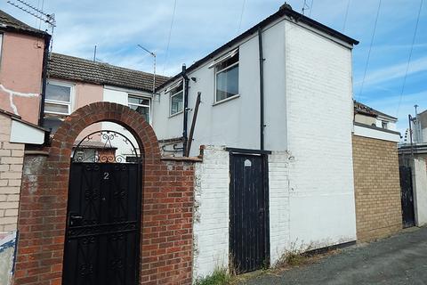 2 bedroom terraced house for sale, 16 Malakoff Road, Great Yarmouth, Norfolk NR30 3BS