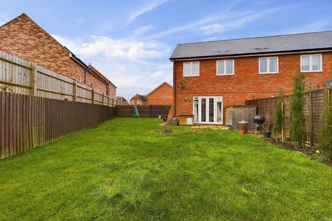 21 Neven Place, Gloucester, GL1 5NF