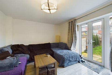 21 Neven Place, Gloucester, GL1 5NF