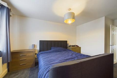 21 Neven Place, Gloucester, GL1 5NF