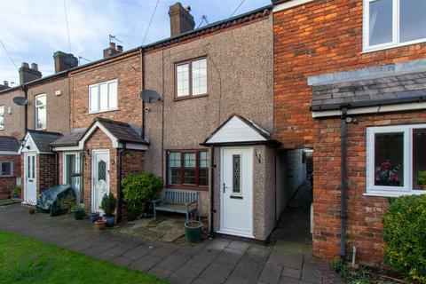 2 bedroom terraced house for sale, Lower Green Lane, Astley