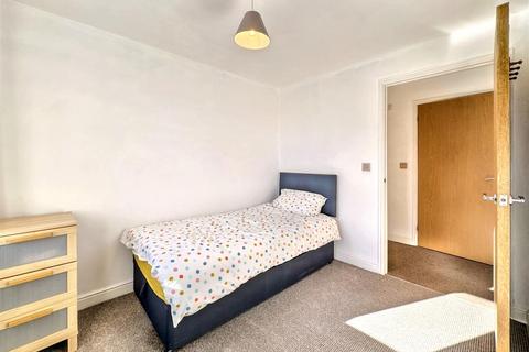 2 bedroom apartment for sale, Bell Chase, Aldershot