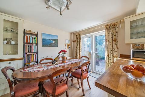 6 Stephenson Drive, Windsor, SL4 5LG