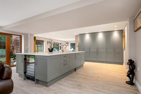 undefined, May Lodge Drive, Rufford
