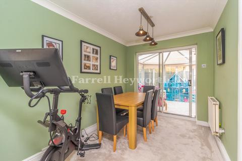3 Alder Coppice, Lea, Preston, PR2 1YG