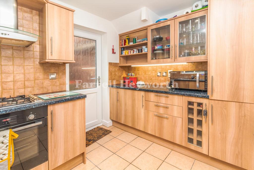 Kitchen image 2