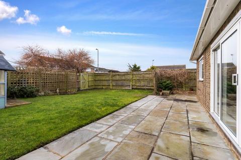 2 bedroom semi-detached bungalow for sale, Lapwing Close, Eastbourne BN23