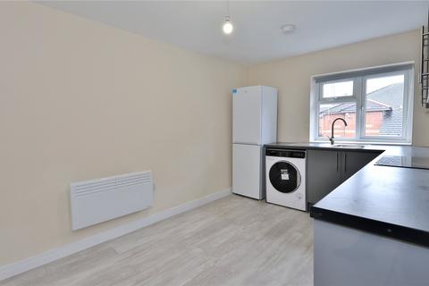 2 bedroom apartment to rent, Walton Road, Woking, Surrey, GU21