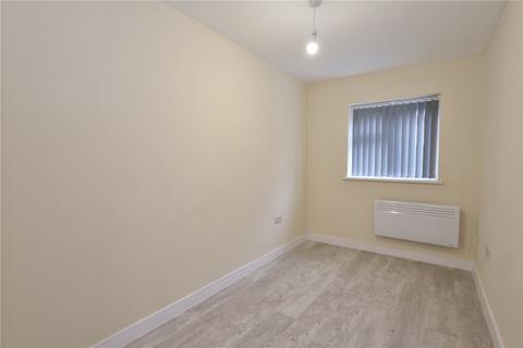 2 bedroom apartment to rent, Walton Road, Woking, Surrey, GU21