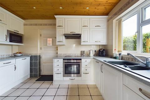 4 bedroom detached house for sale, Lansdown Road, Gloucester, Gloucestershire, GL1