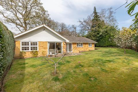 Grass Point Forest Road, Woking, GU22 8LU