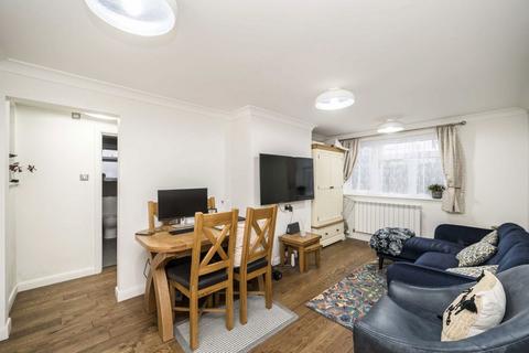 1 bedroom flat for sale, Waldegrave Road, London W5