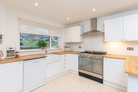 4 bedroom end of terrace house for sale, Bennett Way, Dartford, Kent