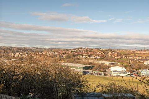 2 bedroom terraced house for sale, High Street, Hanging Heaton, Batley, WF17