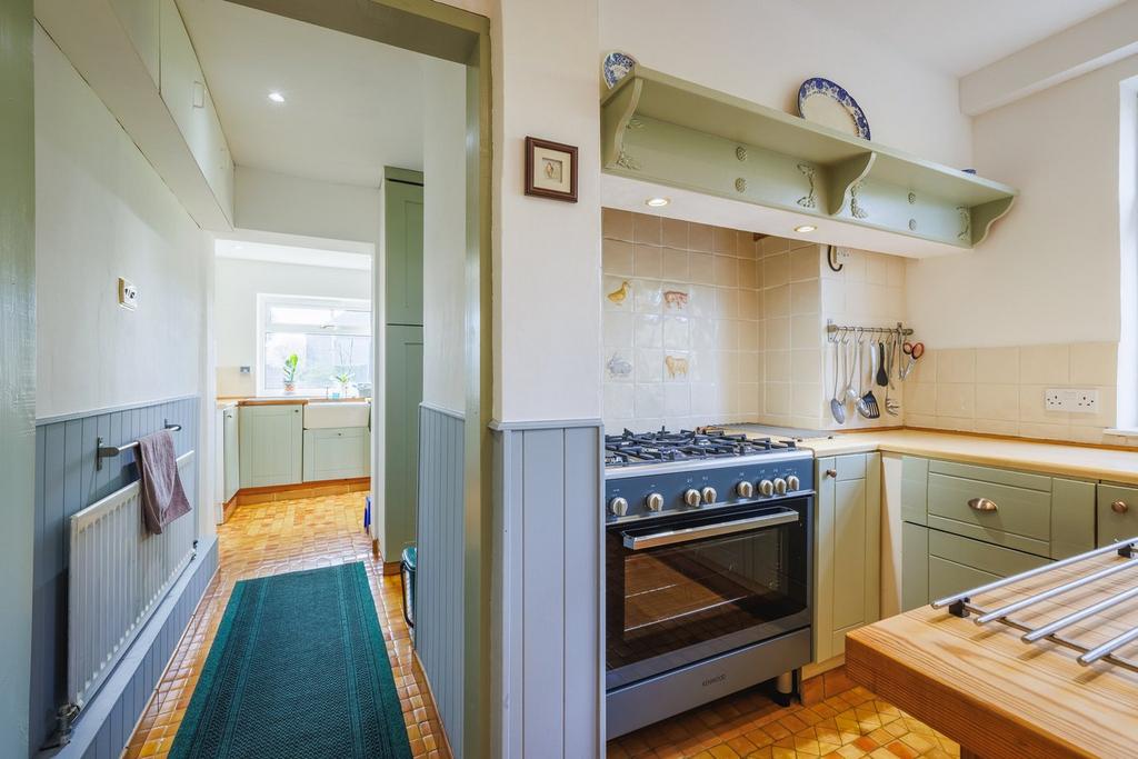 Kitchen &amp; Utility