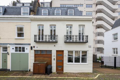 4 bedroom end of terrace house for sale, Radnor Mews, Hyde Park, London, W2